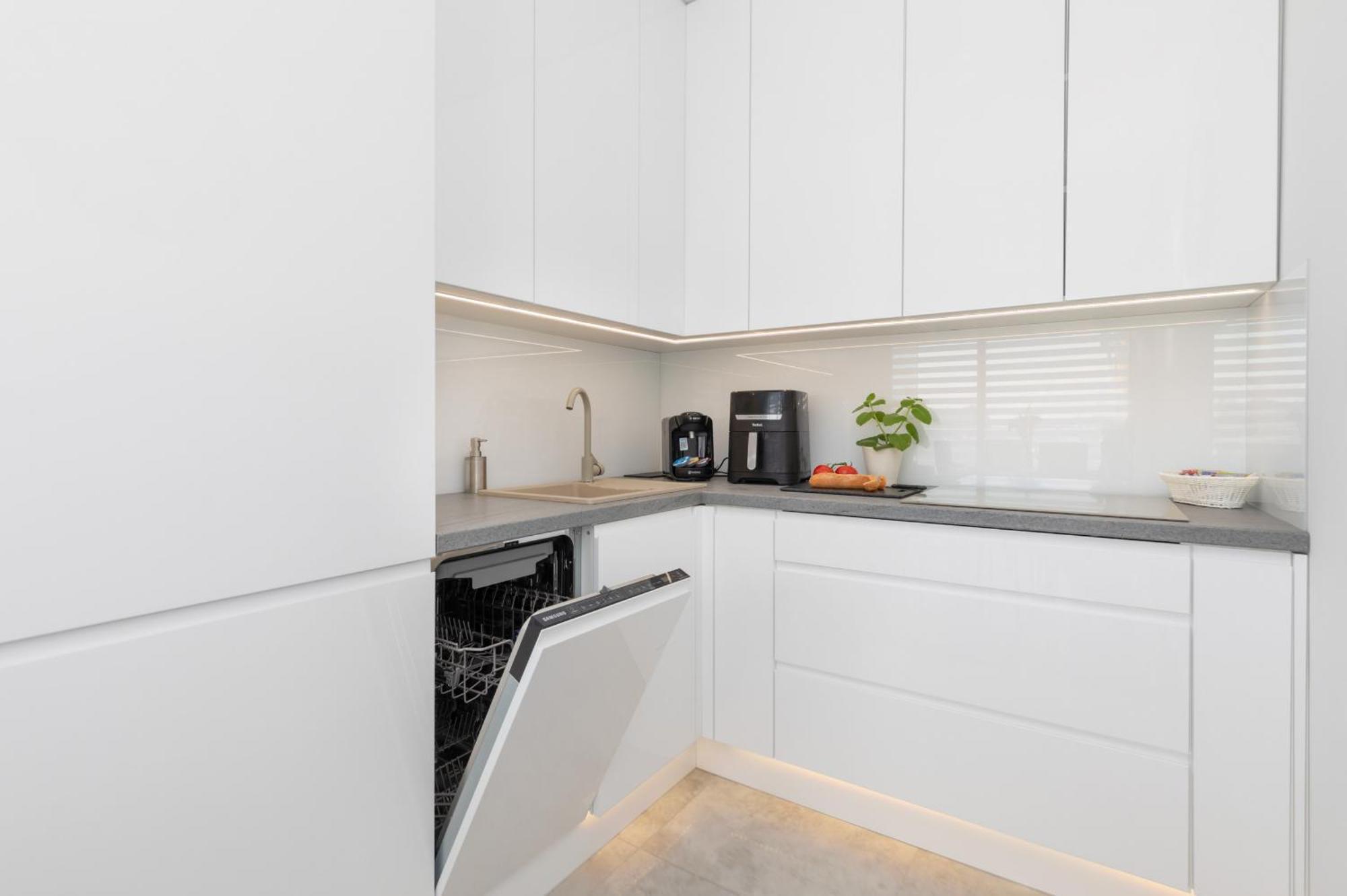 Apartamenty Nadbrzezna 250 M Do Plazy By Noclegi Renters Gaski  Bagian luar foto
