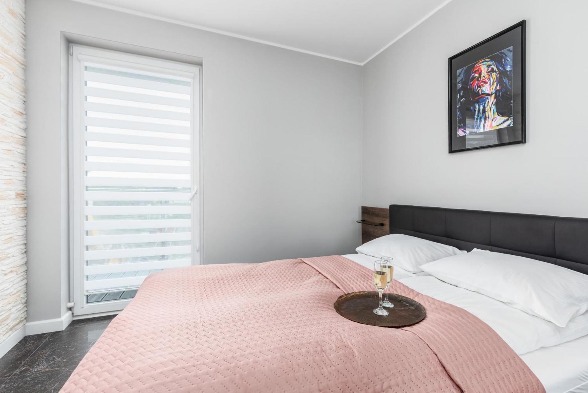 Apartamenty Nadbrzezna 250 M Do Plazy By Noclegi Renters Gaski  Bagian luar foto